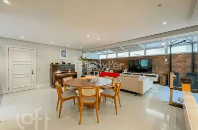 Apartamento com 2 quartos à venda na rua almirante abreu, 130, rio branco, porto alegre, 121 m2 por r$ 990.000