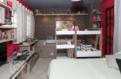 Casa com 4 quartos à venda na rua garibaldi, 97, niterói, canoas, 376 m2 por r$ 840.000