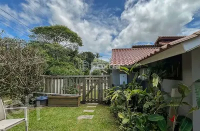 Casa com 3 quartos à venda na servidão sodré, 157, lagoa da conceição, florianópolis, 170 m2 por r$ 2.350.000