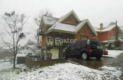 Casa em condomínio fechado com 4 quartos à venda na rua das bromélias, 192, santa terezinha, canela, 306 m2 por r$ 2.700.000