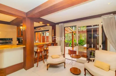 Casa em condomínio fechado com 5 quartos à venda na rua ênio andrade, 320, três figueiras, porto alegre, 376 m2 por r$ 4.250.000