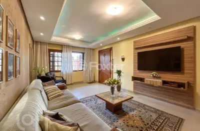 Casa com 3 quartos à venda na rua alterosa, 25, jardim carvalho, porto alegre, 464 m2 por r$ 1.400.000