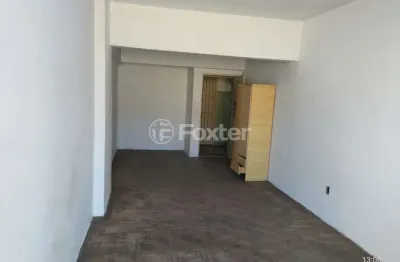 Sala comercial com 1 sala à venda na rua voluntários da pátria, 595, centro histórico, porto alegre, 30 m2 por r$ 76.000