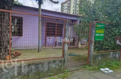 Casa com 2 quartos à venda na travessa nova trento, 207, tristeza, porto alegre, 354 m2 por r$ 365.000