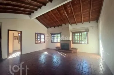 Casa com 4 quartos à venda na rua josé aristides martins, 50, ipanema, porto alegre, 290 m2 por r$ 697.000
