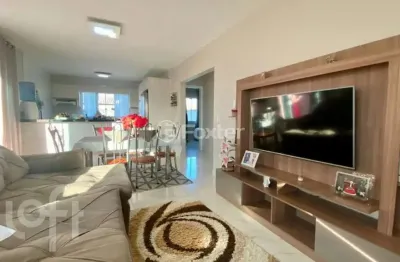 Casa com 3 quartos à venda na servidão laura elisa da silva, 242, guarda do cubatão, palhoça, 105 m2 por r$ 700.000