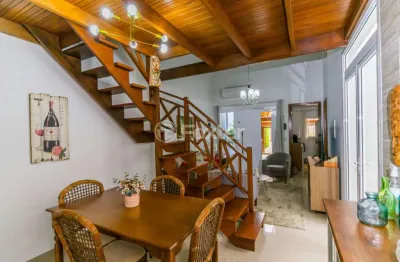 Casa com 2 quartos à venda na rua doutor hermes pacheco, 836, aberta dos morros, porto alegre, 118 m2 por r$ 437.000