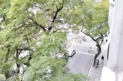 Apartamento com 3 quartos à venda na avenida borges de medeiros, 1025, centro histórico, porto alegre, 112 m2 por r$ 335.000