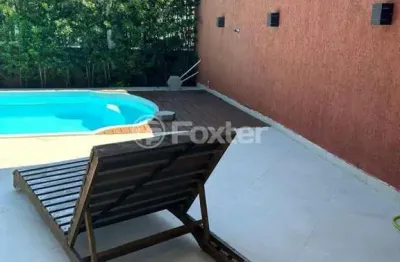 Casa com 3 quartos à venda na rua tucumã, 379, enseada de brito, palhoça, 360 m2 por r$ 795.000