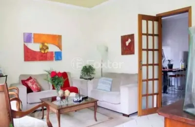 Casa com 3 quartos à venda na Rua Albino Prass, 55, Padre Reus, São Leopoldo, 185 m2 por R$ 798.000