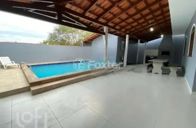 Casa com 3 quartos à venda na rua tarumã, 440, enseada de brito, palhoça, 150 m2 por r$ 730.000