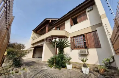 Casa com 4 quartos à venda na rua nações unidas, 415, nossa senhora das graças, canoas, 287 m2 por r$ 989.990