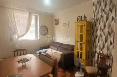 Apartamento com 2 quartos à venda na rua duque de caxias, 1327, centro histórico, porto alegre, 72 m2 por r$ 300.000