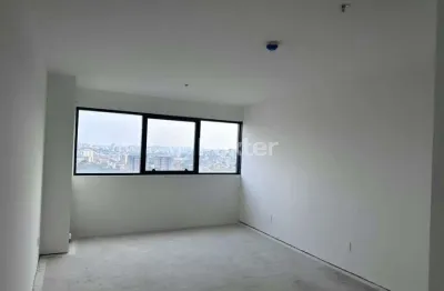 Sala comercial com 1 sala à venda na rua coronel aparício borges, 260, teresópolis, porto alegre, 29 m2 por r$ 883.000