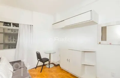 Kitnet / stúdio à venda na rua general andrade neves, 150, centro histórico, porto alegre, 31 m2 por r$ 230.000