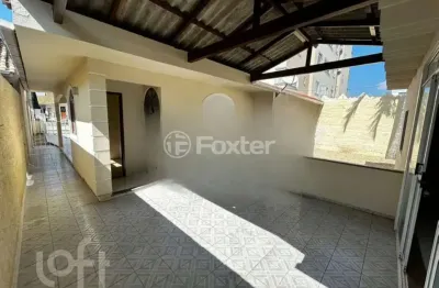 Casa com 3 quartos à venda na rua vinte e um de abril, 61, centro, palhoça, 150 m2 por r$ 750.000