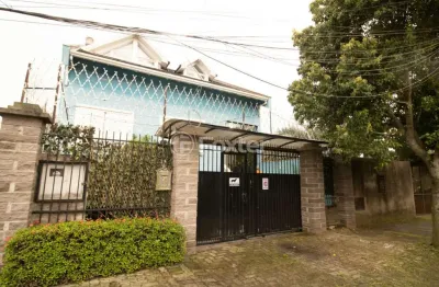 Casa com 3 quartos à venda na rua itapema, 156, vila jardim, porto alegre, 310 m2 por r$ 950.000