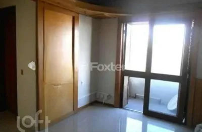Apartamento com 2 quartos à venda na rua barão do gravataí, 360, menino deus, porto alegre, 56 m2 por r$ 650.000