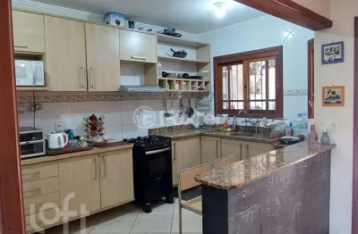 Casa com 3 quartos à venda na rua moacyr godoy ilha, 186, espírito santo, porto alegre, 127 m2 por r$ 520.000