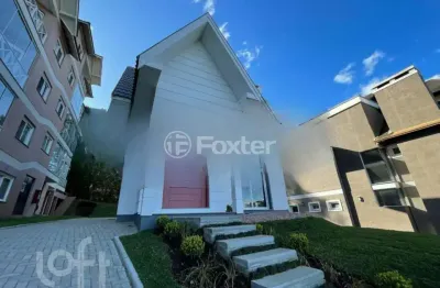 Casa em condomínio fechado com 3 quartos à venda na rua dos papagaios, 464, quinta da serra, canela, 160 m2 por r$ 2.100.000