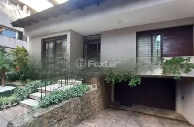 Casa com 3 quartos à venda na travessa saúde, 42, auxiliadora, porto alegre, 237 m2 por r$ 2.400.000