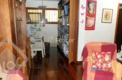 Apartamento com 2 quartos à venda na avenida saturnino de brito, 86, vila jardim, porto alegre, 66 m2 por r$ 270.000
