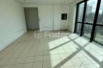 Sala comercial com 1 sala à venda na avenida augusto meyer, 163, auxiliadora, porto alegre, 39 m2 por r$ 315.000