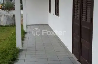 Casa com 3 quartos à venda na rua tucumã, 586, enseada de brito, palhoça, 200 m2 por r$ 690.000