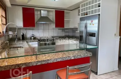 Casa com 4 quartos à venda na rua ararás, 344, sarandi, porto alegre, 292 m2 por r$ 1.200.000