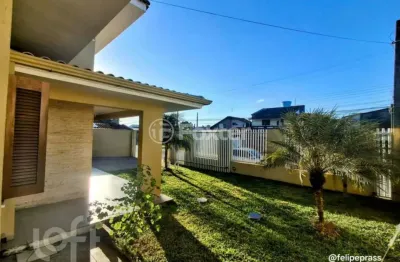 Casa com 3 quartos à venda na rua campinas, 200, mathias velho, canoas, 163 m2 por r$ 629.999