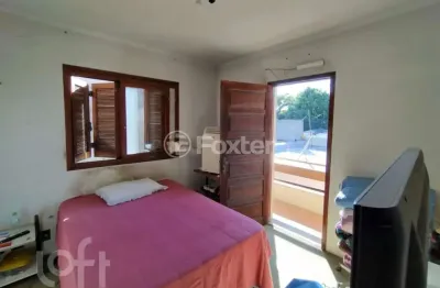 Casa com 4 quartos à venda na rua itapeva, 160, passo da areia, porto alegre, 288 m2 por r$ 1.200.000