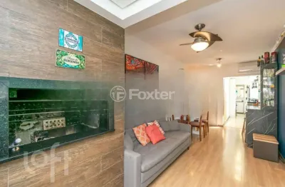 Apartamento com 2 quartos à venda na rua carazinho, 435, petrópolis, porto alegre, 60 m2 por r$ 420.000