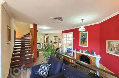 Casa com 4 quartos à venda na Rua Paulo Derly Strehl, 30, Espírito Santo, Porto Alegre, 284 m2 por R$ 2.999.000