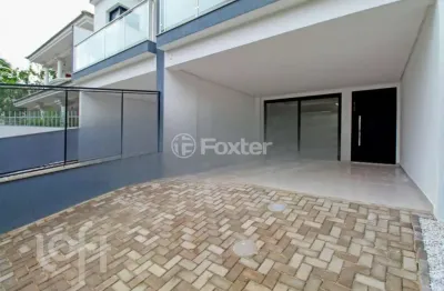 Casa com 3 quartos à venda na rua lagoa do peixe, 93, sarandi, porto alegre, 170 m2 por r$ 980.000