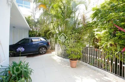 Casa com 4 quartos à venda na rua luiz cosme, 71, passo da areia, porto alegre, 300 m2 por r$ 850.000