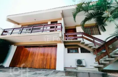 Casa com 3 quartos à venda na rua assunção, 275, jardim lindóia, porto alegre, 266 m2 por r$ 1.480.000