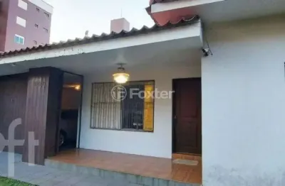 Casa com 4 quartos à venda na avenida quito, 362, jardim lindóia, porto alegre, 208 m2 por r$ 800.000