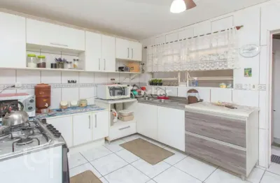 Casa com 3 quartos à venda na Rua Alceu Soares de Lima, 141, Parque Santa Fé, Porto Alegre, 200 m2 por R$ 750.000