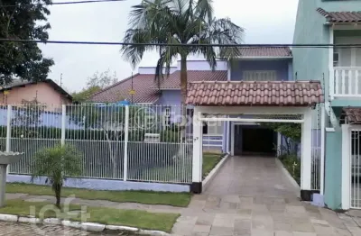 Casa com 4 quartos à venda na rua dos lírios, 77, igara, canoas, 257 m2 por r$ 744.681