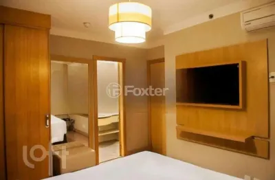 Apartamento com 1 quarto à venda na rua miguel tostes, 30, rio branco, porto alegre, 37 m2 por r$ 330.000