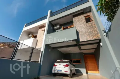 Casa com 3 quartos à venda na rua dário cardoso, 138, espírito santo, porto alegre, 201 m2 por r$ 799.000