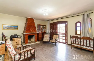 Casa com 4 quartos à venda na rua tamandaré, 757, camaquã, porto alegre, 370 m2 por r$ 1.980.000