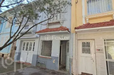 Casa com 3 quartos à venda na rua são carlos, 578, floresta, porto alegre, 216 m2 por r$ 780.000