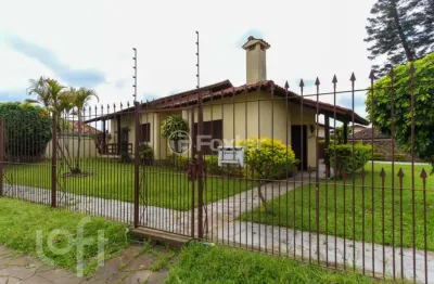 Casa com 3 quartos à venda na rua carlos gomes, 645, harmonia, canoas, 205 m2 por r$ 850.000