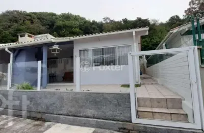 Casa com 3 quartos à venda na rua deputado olice caldas, 262, ingleses do rio vermelho, florianópolis, 100 m2 por r$ 950.000