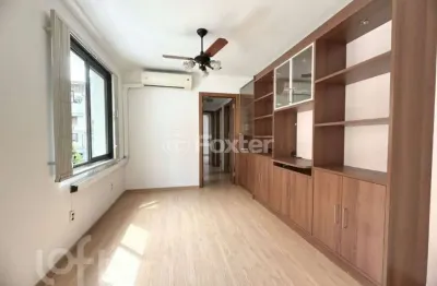 Apartamento com 3 quartos à venda na avenida lavras, 599, petrópolis, porto alegre, 92 m2 por r$ 750.000