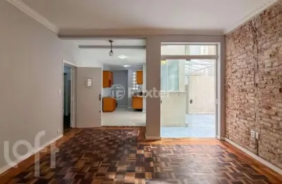 Apartamento com 3 quartos à venda na rua felipe camarão, 631, rio branco, porto alegre, 94 m2 por r$ 799.000
