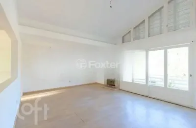 Casa com 3 quartos à venda na rua manauê, 76, vila assunção, porto alegre, 174 m2 por r$ 1.300.000
