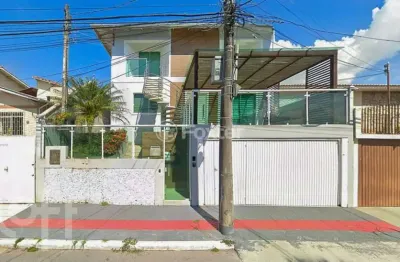 Casa com 4 quartos à venda na rua blides neves segui, 460, jardim atlântico, florianópolis, 334 m2 por r$ 1.600.000
