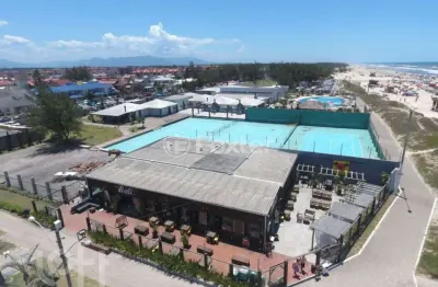 Casa em condomínio fechado com 2 quartos à venda na rua amor perfeito, 3809, capão novo, capão da canoa, 60 m2 por r$ 650.000